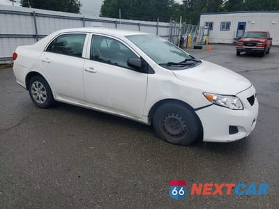Czwarte zdjęcie samochodu z boku: 2010 TOYOTA COROLLA BASE VIN:1NXBU4EE8AZ232568 - miniatura