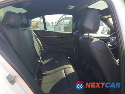 Zdjęcie 10 z 13 samochodu: 2018 BMW 330E VIN:WBA8E1C5XJA758986 - miniatura