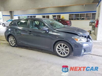 Czwarte zdjęcie samochodu z boku: 2011 LEXUS CT 200 VIN:JTHKD5BHXB2006360 - miniatura