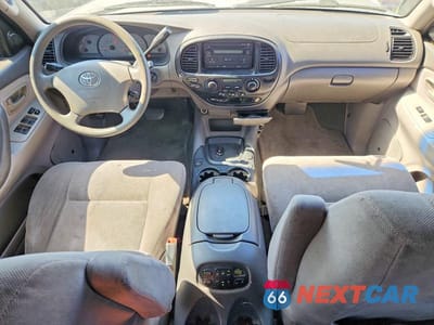 Zdjęcie 8 z 13 samochodu: 2003 TOYOTA SEQUOIA SR5 VIN:5TDZT34A73S167637 - miniatura