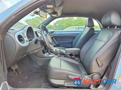 Zdjęcie 7 z 13 samochodu: 2016 VOLKSWAGEN BEETLE S VIN:3VW517AT1GM803618 - miniatura