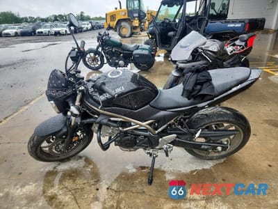 Trzecie zdjęcie samochodu z tyłu: 2024 SUZUKI SV650 A VIN:JS1VP55B5R7100103 - miniatura