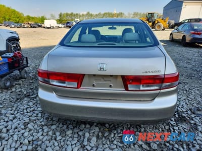 Zdjęcie 6 z 12 samochodu: 2003 HONDA ACCORD LX VIN:1HGCM56433A075252 - miniatura