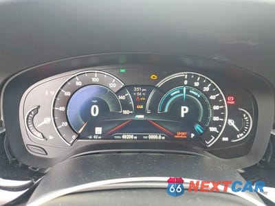 Zdjęcie 9 z 12 samochodu: 2019 BMW 530XE VIN:WBAJB1C55KB376242 - miniatura