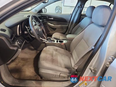 Zdjęcie 7 z 12 samochodu: 2014 CHEVROLET MALIBU LS VIN:1G11B5SL5EF154350 - miniatura