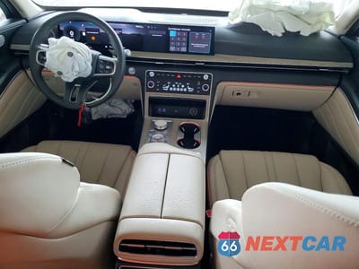Zdjęcie 8 z 13 samochodu: 2025 GENESIS GV80 SELECT VIN:KMUHGESB8SU234678 - miniatura