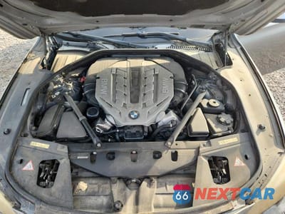 Zdjęcie 11 z 12 samochodu: 2009 BMW 750 I VIN:WBAKA83509CY34905 - miniatura