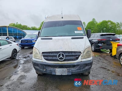 Piąte zdjęcie samochodu w środku: 2011 MERCEDES-BENZ SPRINTER 2500 VIN:WD3PE8CC1B5531728 - miniatura