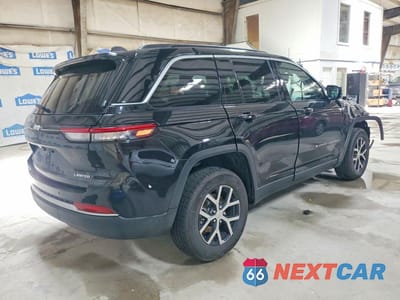 Trzecie zdjęcie samochodu z tyłu: 2026 JEEP GRAND CHEROKEE LIMITED VIN:1C4RJHBR6TC249033 - miniatura