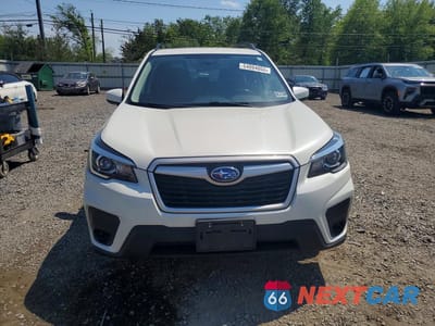 Piąte zdjęcie samochodu w środku: 2020 SUBARU FORESTER PREMIUM VIN:JF2SKAJC7LH430262 - miniatura