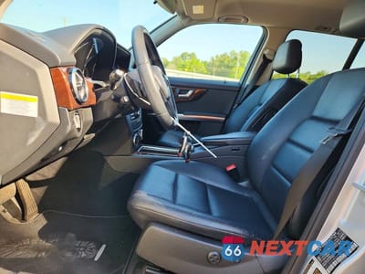 Zdjęcie 7 z 13 samochodu: 2013 MERCEDES-BENZ GLK VIN:WDCGG5HB4DG109050 - miniatura