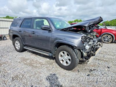 Czwarte zdjęcie samochodu z boku: 2015 TOYOTA 4RUNNER SR5 VIN:JTEZU5JR9F5100644 - miniatura