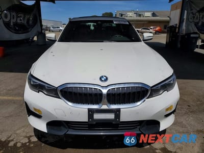 Piąte zdjęcie samochodu w środku: 2022 BMW 330XE VIN:3MW5P9J00N8C76533 - miniatura