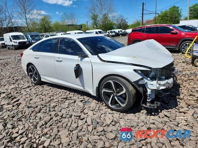Czwarte zdjęcie samochodu z boku: 2022 HONDA ACCORD SPORT VIN:1HGCV1F34NA024195 - miniatura