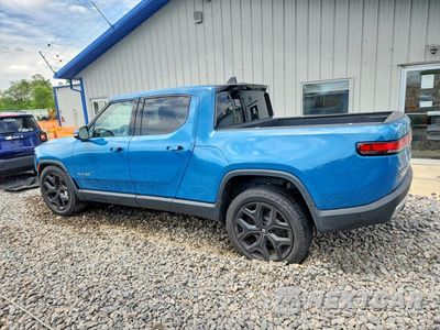 Drugie zdjęcie samochodu z przodu: 2023 RIVIAN R1T ADVENTURE VIN:7FCTGBAA5PN027150 - miniatura