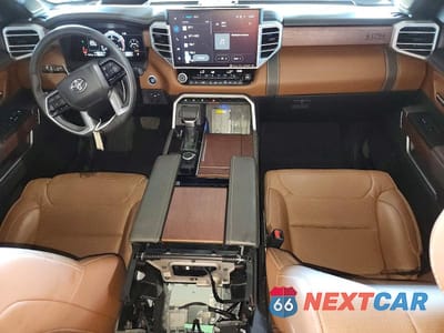 Zdjęcie 8 z 13 samochodu: 2024 TOYOTA TUNDRA 1794 EDITION VIN:5TFMA5DB1RX215432 - miniatura