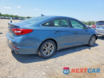 Trzecie zdjęcie samochodu z tyłu: 2017 HYUNDAI SONATA SE VIN:5NPE24AF0HH449185 - miniatura