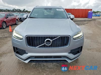 Piąte zdjęcie samochodu w środku: 2018 VOLVO XC90 T5 VIN:YV4102KM7J1199640 - miniatura
