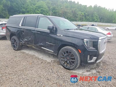 Czwarte zdjęcie samochodu z boku: 2022 GMC YUKON XL DENALI VIN:1GKS2JKLXNR209513 - miniatura