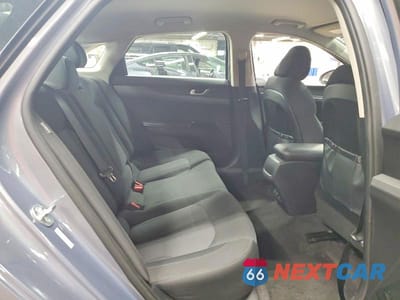 Zdjęcie 10 z 12 samochodu: 2023 KIA K5 LXS VIN:5XXG14J23PG221328 - miniatura