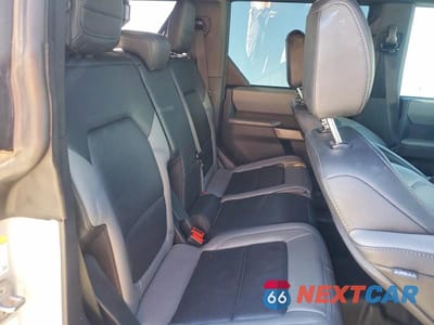Zdjęcie 11 z 14 samochodu: 2022 FORD BRONCO BASE VIN:1FMEE5DP9NLB07366 - miniatura