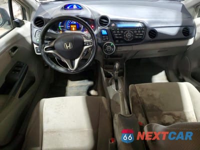 Zdjęcie 8 z 12 samochodu: 2010 HONDA INSIGHT EX VIN:JHMZE2H78AS004520 - miniatura