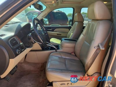 Zdjęcie 7 z 13 samochodu: 2007 CHEVROLET TAHOE C1500 VIN:1GNFC13087J393647 - miniatura