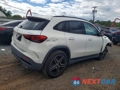 Trzecie zdjęcie samochodu z tyłu: 2021 MERCEDES-BENZ GLA 250 4MATIC VIN:W1N4N4HB2MJ244497 - miniatura