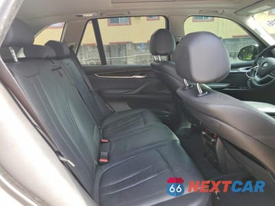 Zdjęcie 11 z 13 samochodu: 2015 BMW X5 XDRIVE35I VIN:5UXKR0C56F0P12302 - miniatura