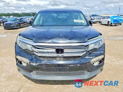 Piąte zdjęcie samochodu w środku: 2016 HONDA PILOT EX VIN:5FNYF5H34GB030434 - miniatura