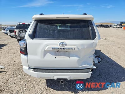 Zdjęcie 6 z 14 samochodu: 2023 TOYOTA 4RUNNER SR5 VIN:JTEMU5JR7P6133714 - miniatura