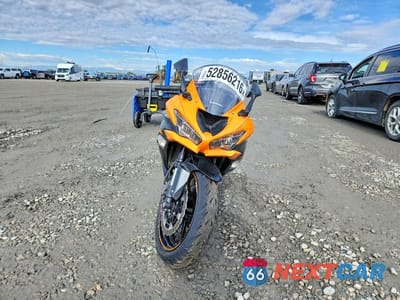 Drugie zdjęcie samochodu z przodu: 2020 KAWASAKI ZX636 K VIN:JKBZXJH19LA005286 - miniatura