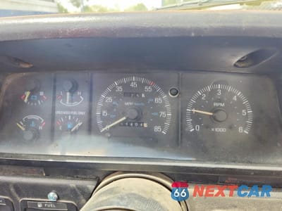 Zdjęcie 9 z 12 samochodu: 1990 FORD F350 VIN:1FDKF38G8LNA64882 - miniatura