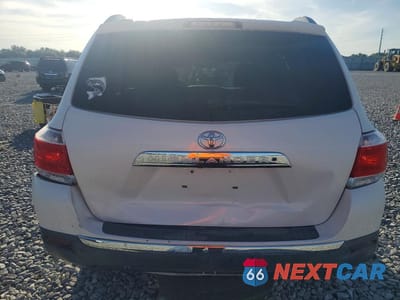 Zdjęcie 6 z 12 samochodu: 2013 TOYOTA HIGHLANDER PLUS VIN:5TDZA3EH3DS039625 - miniatura