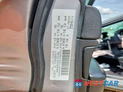 Zdjęcie 14 z 14 samochodu: 2015 JEEP GRAND CHEROKEE LIMITED VIN:1C4RJFBG9FC243234 - miniatura