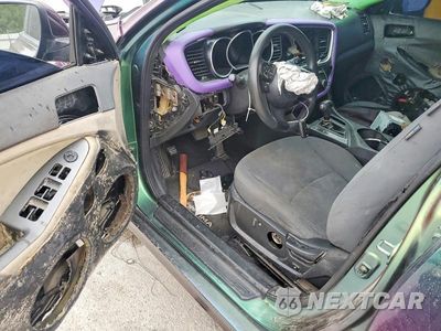 Zdjęcie 8 z 12 samochodu: 2015 KIA OPTIMA LX VIN:KNAGM4A7XF5596331 - miniatura