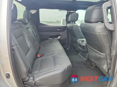 Zdjęcie 10 z 12 samochodu: 2025 TOYOTA TUNDRA LIMITED VIN:5TFWA5DB2SX254416 - miniatura