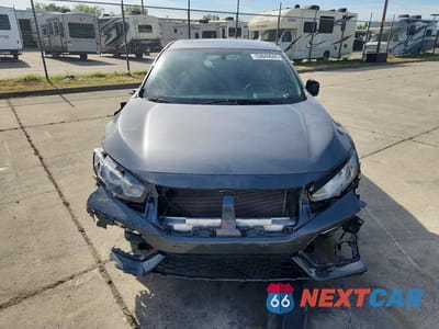 Piąte zdjęcie samochodu w środku: 2018 HONDA CIVIC EX VIN:SHHFK7H57JU402497 - miniatura