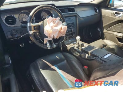 Zdjęcie 8 z 12 samochodu: 2010 FORD MUSTANG GT VIN:1ZVBP8CH0A5156724 - miniatura