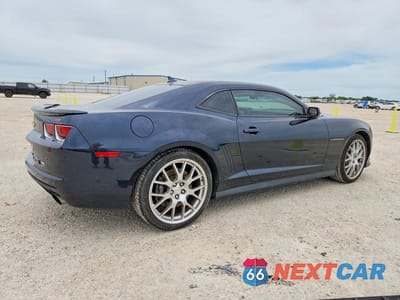 Trzecie zdjęcie samochodu z tyłu: 2013 CHEVROLET CAMARO 2SS VIN:2G1FK1EJ4D9176503 - miniatura