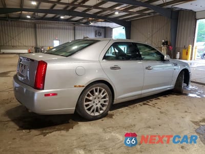 Trzecie zdjęcie samochodu z tyłu: 2009 CADILLAC STS VIN:1G6DA67V690105662 - miniatura
