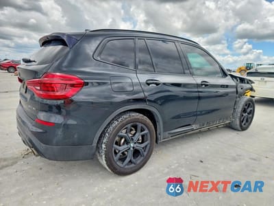 Trzecie zdjęcie samochodu z tyłu: 2021 BMW X3 SDRIVE30I VIN:5UXTY3C02M9F26359 - miniatura