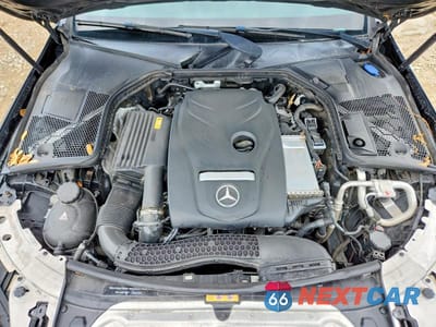 Zdjęcie 11 z 12 samochodu: 2018 MERCEDES-BENZ C 300 VIN:55SWF4JB0JU278964 - miniatura