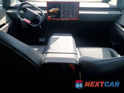 Zdjęcie 8 z 12 samochodu: 2025 TESLA CYBERTRUCK VIN:7G2CEHED6SA063076 - miniatura