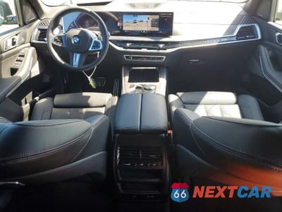 Zdjęcie 8 z 13 samochodu: 2026 BMW X5 XDRIVE40I VIN:5UX23EU05T9188438 - miniatura