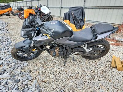 Trzecie zdjęcie samochodu z tyłu: 2021 HONDA CB500 VIN:MLHPC6352M5200402 - miniatura