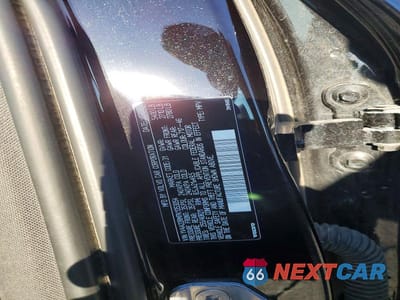 Zdjęcie 12 z 12 samochodu: 2019 VOLVO XC60 T6 R-DESIGN VIN:YV4A22RM7K1353054 - miniatura