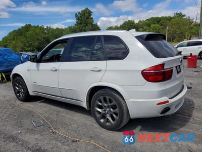 Drugie zdjęcie samochodu z przodu: 2013 BMW X5 XDRIVE35I VIN:5UXZV4C53D0E03002 - miniatura