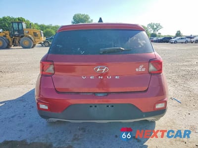 Zdjęcie 6 z 12 samochodu: 2021 HYUNDAI VENUE SE VIN:KMHRB8A38MU125962 - miniatura
