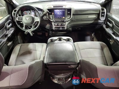 Zdjęcie 8 z 12 samochodu: 2024 RAM 2500 BIG HORN VIN:3C6UR5DL4RG296245 - miniatura